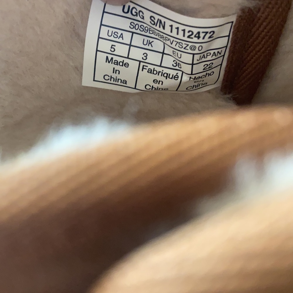 UGG boots - Picture 10 of 13
